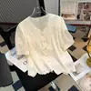 Camisa de Manga Curta com Gola Bordada de Borboleta Tridimensional para Mulheres, Acabamento em Renda, Leve, Rejuvenescedora, Cardigã Pequeno, Design Moderno