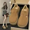 Sapatos Boken de Solado Grosso para Roupas de Exterior Femininas 2025 Outono e Inverno Novo Estilo Forrados com Lã Retro Preguiçosos de Calçar Facilmente Sapatos de Algodão Quentes Abrangentes