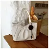 Elegante bolsa de ombro feminina 2026 novo modelo, bolsa tote de grande capacidade para o dia a dia, bolsa de mão versátil e da moda, bolsa simples de ombro