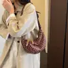 Bolso bandolera de gran capacidad y estilo para mujer, perfecto para el trabajo y los desplazamientos en otoño e invierno, nueva colección 2026, con estampado de leopardo y diseño de color liso con cierre de cremallera