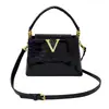 Bolso de Mano de Alta Gama para Mujer Nuevo Verano 2026 Transfronterizo, Bolso de Mano de Moda Tendencia Lujo Ligero, Bolso Versátil para Hombro y Cruzado