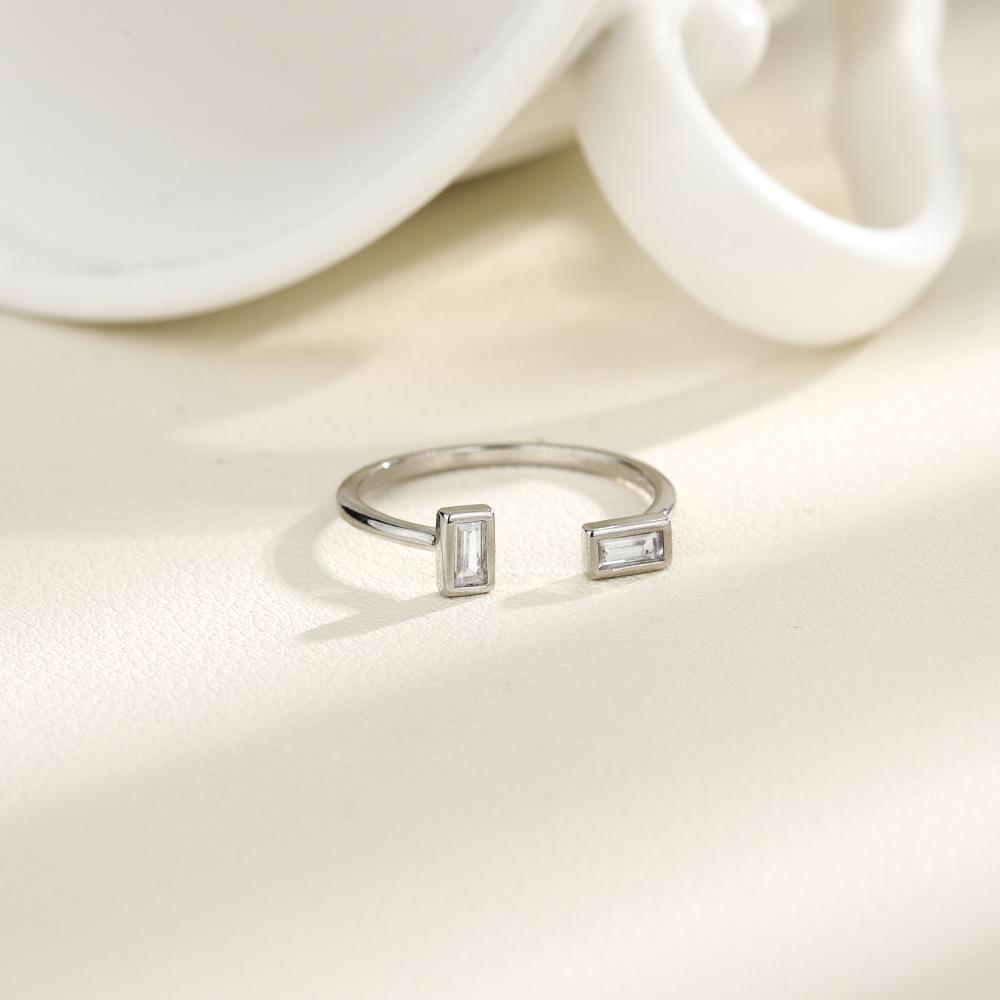 R568 (1).jpg