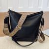 Bolsos Vintage Transfronterizos para Mujer para Otoño e Invierno, Versátil Bolso Cruzado de Correa Ancha Nueva Moda 2026, Bolso Cubo de Moda Popular