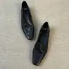 Edição Pele de Ovelha~Estilo Britânico Couro Genuíno Bico Quadrado Slip-on Sapatos Pequenos de Couro para Mulheres com Aumento de Altura Oculto Couro Macio Calçados Externos Mocassins para o Dia a Dia.