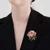 Nuevo Broche Elegante de Flor de Peonía Estilo Chino Sentido Avanzado Nicho Ramillete Temperamento Femenino Pin de Esmalte Accesorios para Ropa