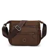 Bolsa transversal em tecido Oxford multicamadas para mulheres, grande capacidade, versátil, bolsa de ombro leve, novo estilo 2025, adequada para mães de meia-idade para o trajeto diário