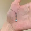 Collar de plata de ley S925 de moda con forma de gota de agua azul marino, cadena para la clavícula de lágrimas azules elegante y única, gargantilla versátil y casual
