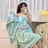 Toalla de Pez Feo Personalizada, Toalla de Baño de Terciopelo Coral, Gorro Secador de Cabello, Falda de Baño Wrap de Tres Piezas, Absorbente para Baño, Dibujos Animados Lindos y Feos para el Hogar