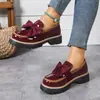 Código exterior talla grande primavera y otoño mocasines mujer talla grande lazo estilo británico zapatos de piel tacón de bloque suela gruesa retro zapatos de vestir