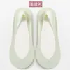 Meias de tornozelo de verão femininas de verão finas antiderrapantes antiderrapantes de corte baixo meias de fundo sapatos de camada única saltos altos meias invisíveis para mulheres Verão