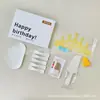 Utensilios para pastel cumpleaños juego de regalo de seis piezas tienda de repostería juego de suministros para fiesta al por mayor juego de cubiertos y platos desechables