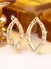 Brincos Pendentes Torcidos com Padrão de Diamante Estilo Francês, Brincos Geométricos Totalmente Incrustados com Zircônia Dourado Champagne, Brincos de Luxo Leve para o Dia a Dia