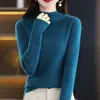 Suéter de punto de cuello medio alto para mujer para otoño e invierno, de manga larga, cuello alto, acanalado, corte ajustado, suéter versátil como capa base