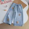 Jeans Bonitos de Otoño para Niñas Coreanas Nuevo Dulce Parche Bordado Cachorro Versátil Juguetón Pantalones de Pierna Ancha