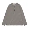 Camiseta Henley de Rayas Retro Japonesa SAVAGEBASE 2026 Primavera/Otoño Nuevo Estilo Perezoso Versátil Camiseta Base