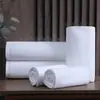 Ropa de cama de hotel cinco estrellas, toallas 100% algodón con logo bordado, toallas de baño de algodón blanco para casas de huéspedes, salones de belleza y centros de maternidad