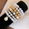 Pulseira Europeia e Americana Transfronteiriça de Pérolas com Contas Acrílicas Estilo Retro Merade Pulseira Levemente Luxuosa Sensação de Alto Padrão Joia de Mão Atacado