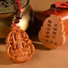 Colar do Deus Guardião de Madeira de Pessegueiro, Pingente de Buda do Ano de Nascimento dos Doze Signos do Zodíaco, Corrente de Suéter das Oito Divindades Guardiãs, Colar do Bodhisattva do Ano de Nascimento