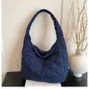 Bolso tote acolchado de nicho estilo coreano con gran capacidad, nueva moda 2026, bolso de hombro versátil para el día a día