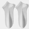 Calcetines cortos de malla ultradelgados de verano para mujer, calcetines de aire acondicionado antibacterianos y resistentes al olor, calcetines de color liso clásicos, industria de calcetines Zhuji