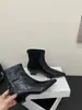 Botas de Cano Curto Elegantes para Mulheres, Estilo Novo Outono/Inverno 2026, Salto Bloco Bico Fino, Zíper nas Costas, Ajuste Slim, Moda