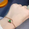 Pulsera Elegante de Plata de Ley S925 Chapada en Oro con Cierre Incrustada con Gema Pulsera de Mujer de Gama Alta Diopsita Natural