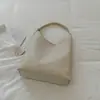 Bolso de mano retro de gran capacidad para mujer, nuevo modelo principios de otoño 2026, bolso de hombro bajo el brazo, bolso tote de alto valor con diseño tejido