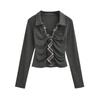 Camiseta Gris de Hombro Derecho con Cuello en V y Mangas Largas para Mujer Otoño Temprano Cuadros Corbata Diseño de Cintura Delgada Top Corto Sexy