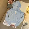 Suéter de Tricô Fresco com Capuz Falso de Duas Peças em Tencel, Estilo Novo Outono 2026 para Mulheres, Design Moderno, Top Fino