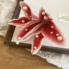 Pinza para el Cabello de Flor de Tela con Perlas, de Aspecto de Alta Gama, Exquisita y Súper de Ensueño, Temperamento Elegante y Dulce, Diseño de Pinza de Pato, Accesorio para el Cabello de Nicho