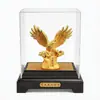 Adorno de Águila Dorada de Terciopelo con Cubierta Acrílica para Decoración de Oficina y Hogar, Decoración Artesanal Atractora de Riqueza al por Mayor