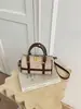 Bolso de Mano Boston de Gama Alta Bolso Pequeño Retro Moderno para Mujer 2026 Nuevo Estilo Bolso de Hombro Único Bolso Cruzado Versátil