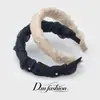 Diadema original tejida a mano con perlas retorcidas de organza ligera, suave y elegante para ir al trabajo, accesorio para el cabello etéreo y estiloso