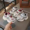Zapatos para Niños 2026 Primavera/Otoño Malla Transpirables Cómodos Zapatos de Papá para Niñas Pequeñas Ligeros Cómodos Zapatos Deportivos para Correr