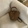 Bolso Cubo Retro de Nicho para Mujer, Nuevo Bolso de Mano de Moda Tendencia, Estilo Coreano de Gran Capacidad con Textura, Bolso Cruzado para Viajes Diarios para Mujer