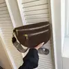 2025 Cremallera Otoño e Invierno Marrón Coreana Casual Retro Textura de Viajero Bolso de Cintura para Mujer Billetera Bolso de Pecho Viajero de Negocios