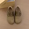 Zapatos tipo mule con plataforma gruesa para personas bajas 2026 cálidos con interior que aumenta la altura más terciopelo invierno sin cordones hebilla de cuero modernos zapatos de algodón para mujer