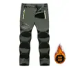 Calças Outdoor Masculinas Forradas com Fleece 2026 Outono e Inverno Calças de Trabalho Calças Esportivas Outdoor Masculinas À Prova de Vento Impermeáveis de Pernas Retas Calças Quentes Plus Size
