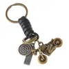 Chaveiro de couro de moto com caveira retrô exclusivo, pingente de liga punk americano, acessório masculino item pequeno