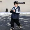 Chaqueta Gruesa de Terciopelo Plus para Niños Parka Infantil Otoño Invierno 2026 Nueva Ropa de Invierno a Prueba de Viento para Bebé con Capucha