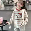 Camiseta de Manga Larga para Niña 2026 Nuevo Estilo Cuello Redondo Primavera Otoño Rayada Capa Base Ropa Infantil Elegante Suéter para Niña Camiseta de Moda