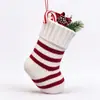 Calcetines de punto a rayas rojas y blancas de Navidad Nuevos Adornos Colgantes Navideños para Ventana Calcetines Bolsa de Regalo de Navidad Bolsa de Dulces