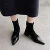 Piel de Cabra de Primera Capa + Terciopelo Elástico Punta Fina Tacón Cuadrado, Botines Cortos de Aspecto Atractivo Nuevo Estilo Invierno 2025 Botas Elegantes de Moda