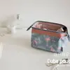 Bolsa de maquillaje tridimensional bolsa de maquillaje de viaje sobre rojo para labiales bolsa de almacenamiento de base brillo de labios bolsa organizadora de escritorio bolsa para artículos varios con marco de acero