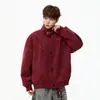 Chaqueta de motocicleta de cuero PU roja estilo americano para hombre, colección otoño/invierno 2026, moderna y elegante, con un look sofisticado y cool