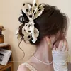 Pinza para el pelo con lazo de malla para mujer, estilo de alta gama, nuevo modelo 2025, pinza para el pelo grueso, pinza de tiburón para la parte trasera de la cabeza, accesorio para el pelo de principios de primavera