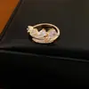Anillo abierto de gota de agua con circonita, lujo ligero, alta gama, anillo exquisito para el dedo índice, diseño de nicho, joyería versátil y de moda para mujer