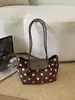 Bolso de axila de lunares de moda, nueva colección principios de otoño 2026, bolso tote casual y versátil, bolso de mano y bolso de hombro elegante y moderno