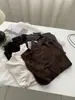 Elegante camiseta de manga larga de Tencel y lana de doble capa con cuello en U para mujer, temporada otoño e invierno 2026, capa base suave y amigable con la piel