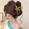 Elegante pinza de garra retro versátil, pinza de tiburón floral de lujo ligero primavera/verano, nuevo accesorio para el cabello de pinza de garra dulce y simple 2026